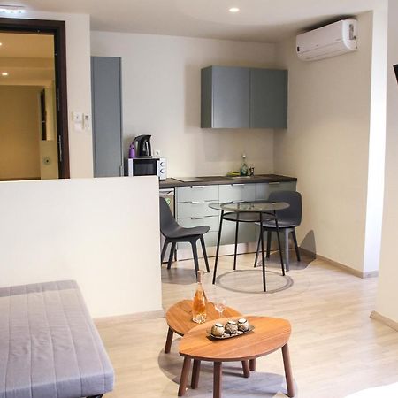 Pallados Suites Athens Exterior photo