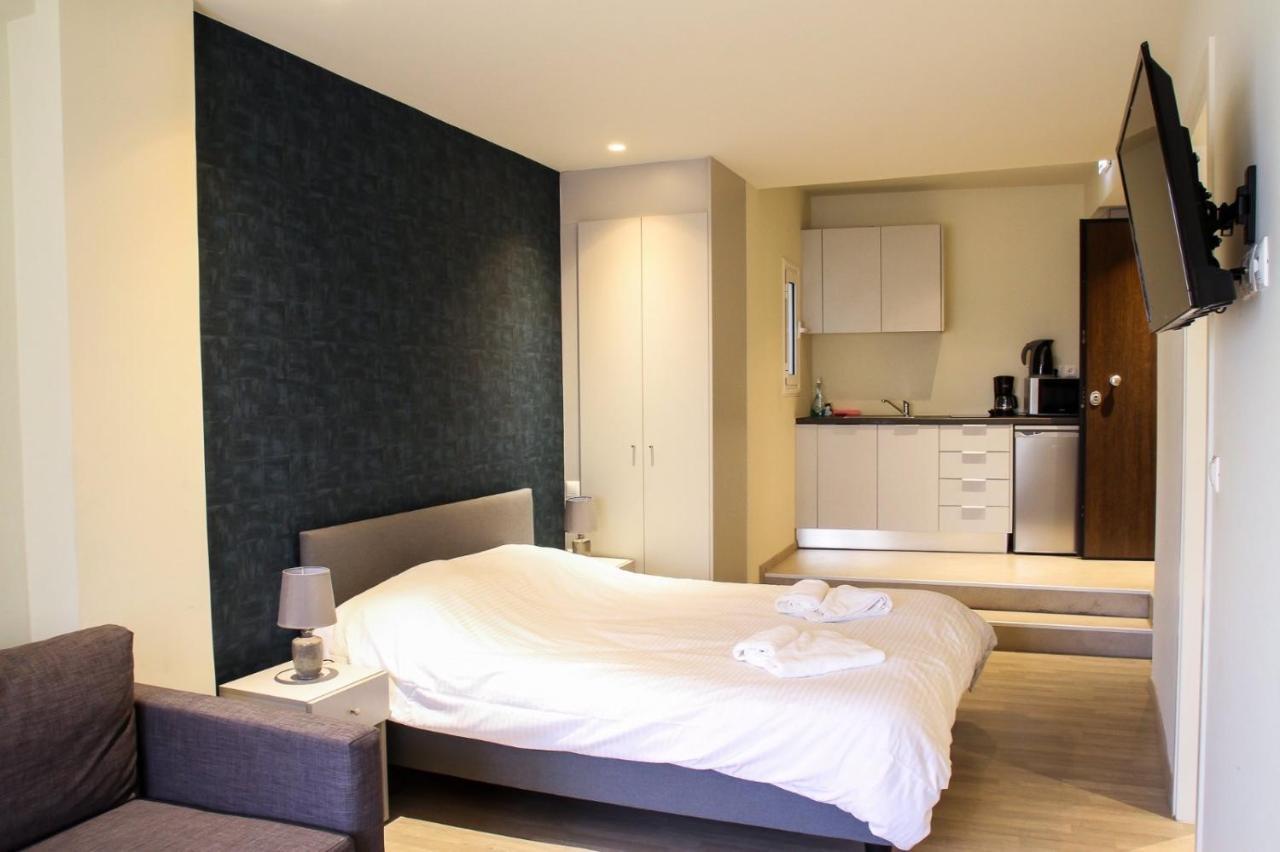 Pallados Suites Athens Exterior photo