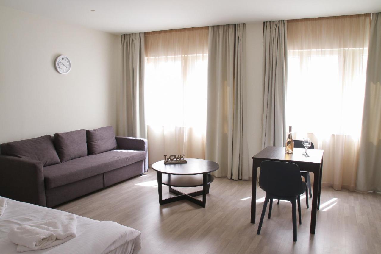 Pallados Suites Athens Exterior photo